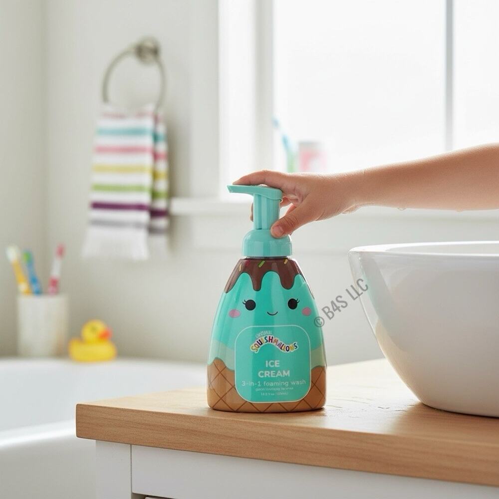 Squishmallows 3-in-1 Foaming Body Wash Ice Cream Scent 16.9oz Kids
